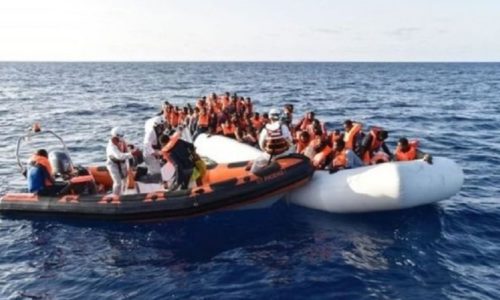 Almost 200 refugees die while crossing Mediterranean Sea